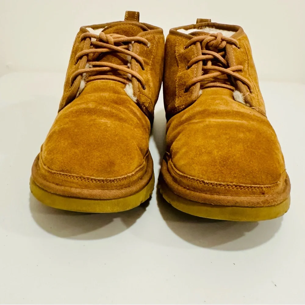 UGG Neumel Lace Up Sheepskin Chukka‎ Boots Men’s Size 12